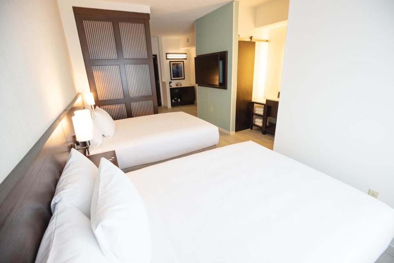 Hyatt Place West Palm Beach Exterior photo