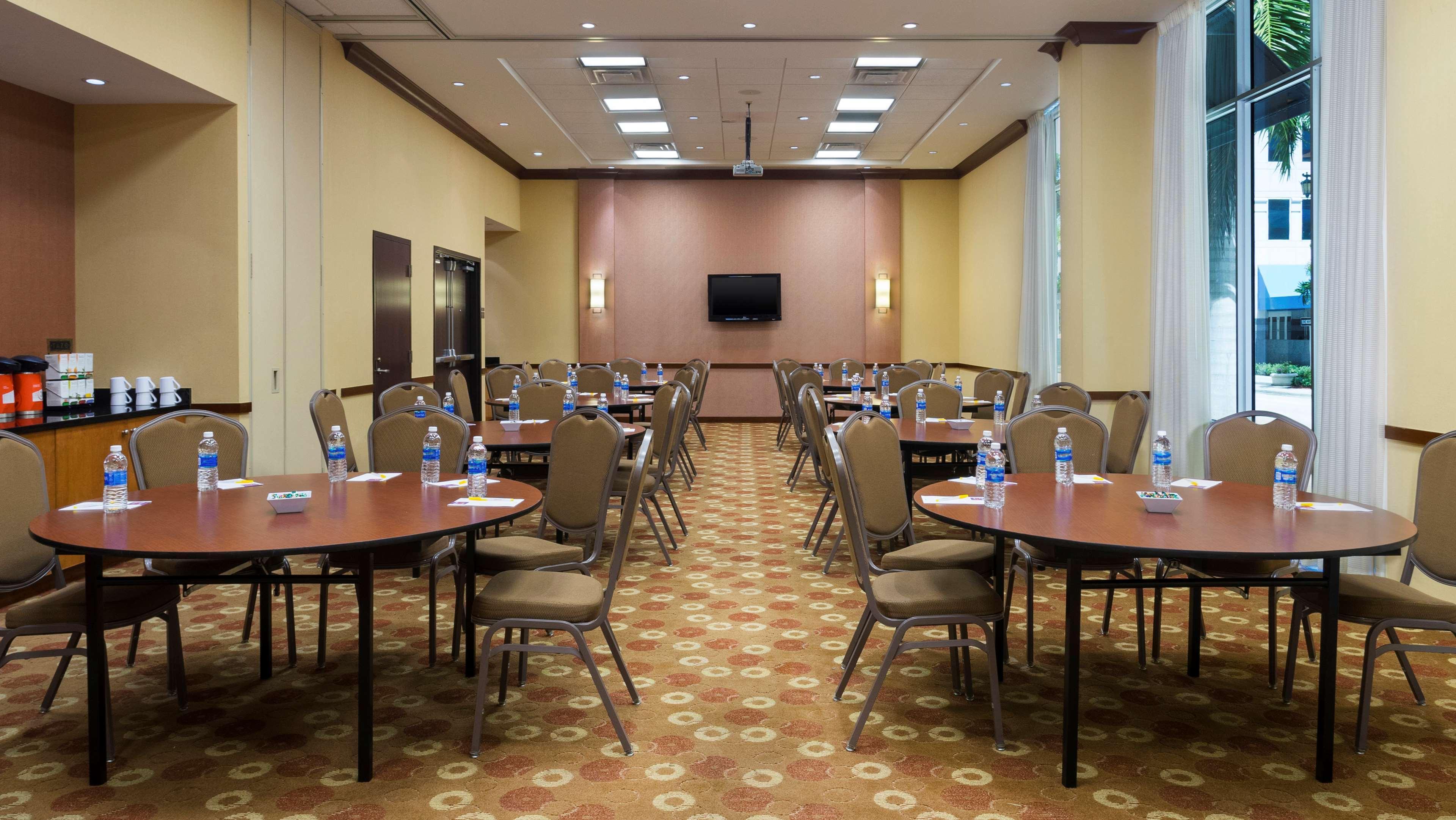 Hyatt Place West Palm Beach Exterior photo