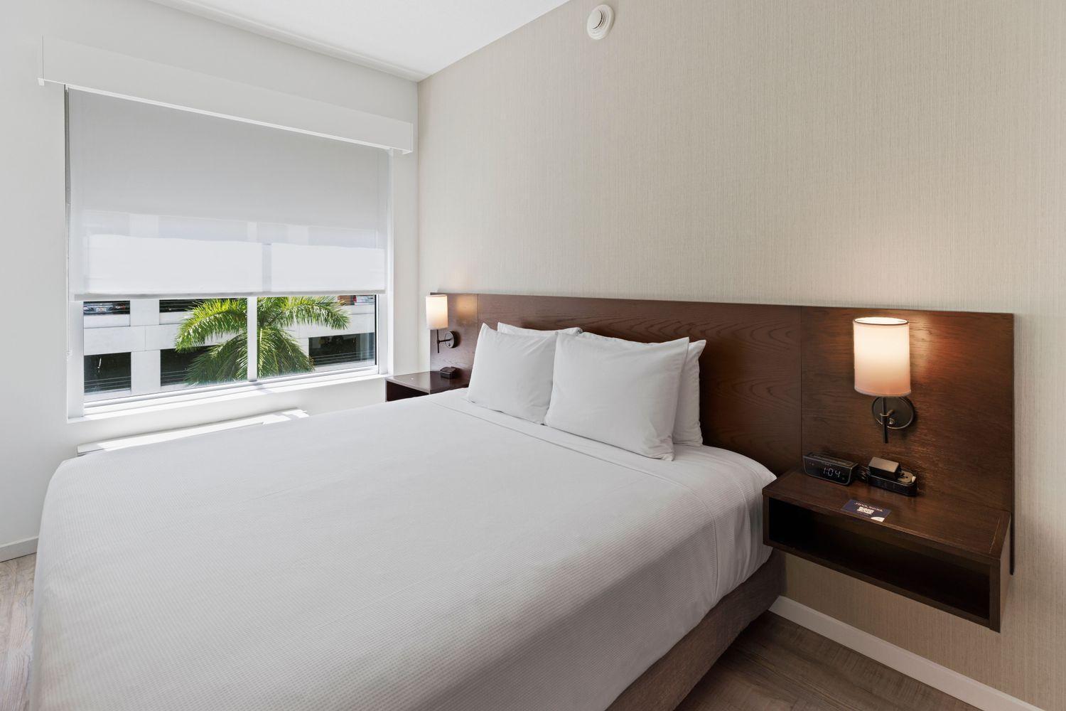 Hyatt Place West Palm Beach Exterior photo