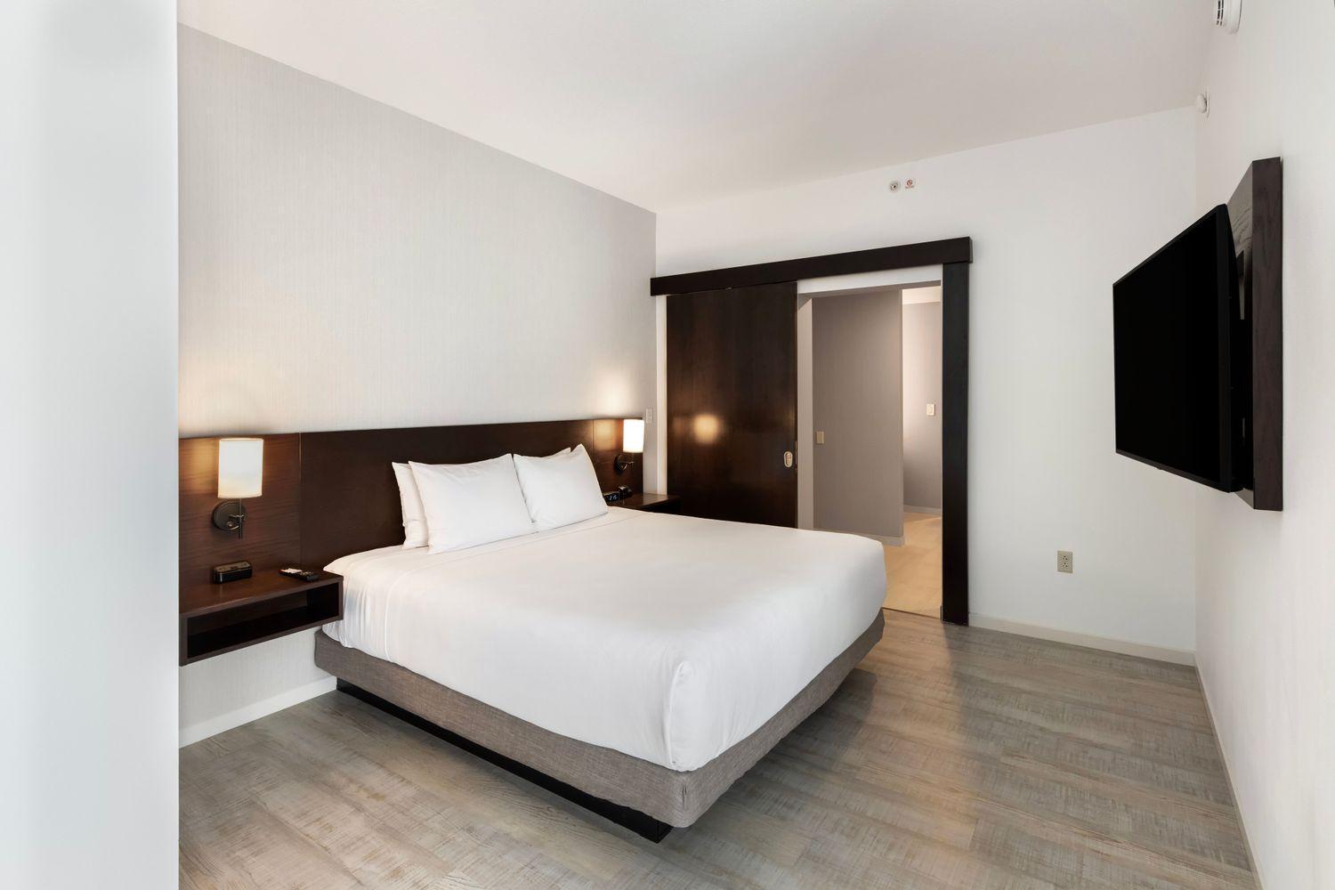 Hyatt Place West Palm Beach Room photo